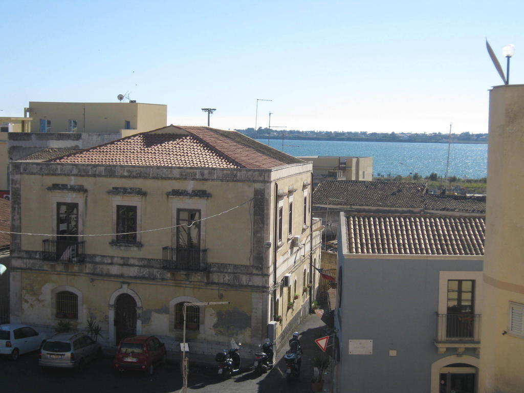 סירקוזה B&B Mare Di S. Lucia חדר תמונה